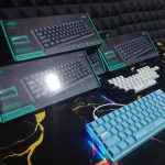 4 Keyboard Mechanical RGB Leaven K620 Rp. 195.000