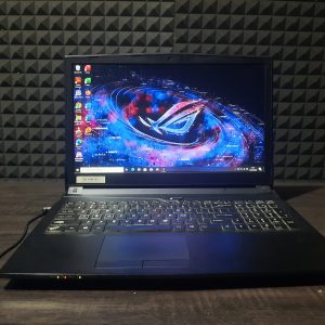 Aftershock N850HJ Core i7-7700HQ GTX 1050